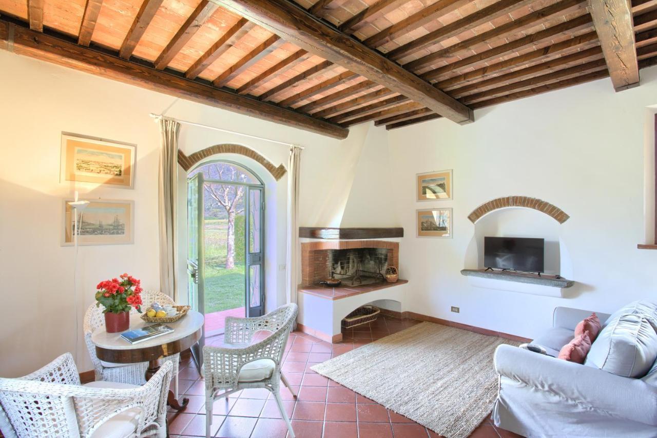 Agriturismo Villa Rosselmini Кальчі Екстер'єр фото