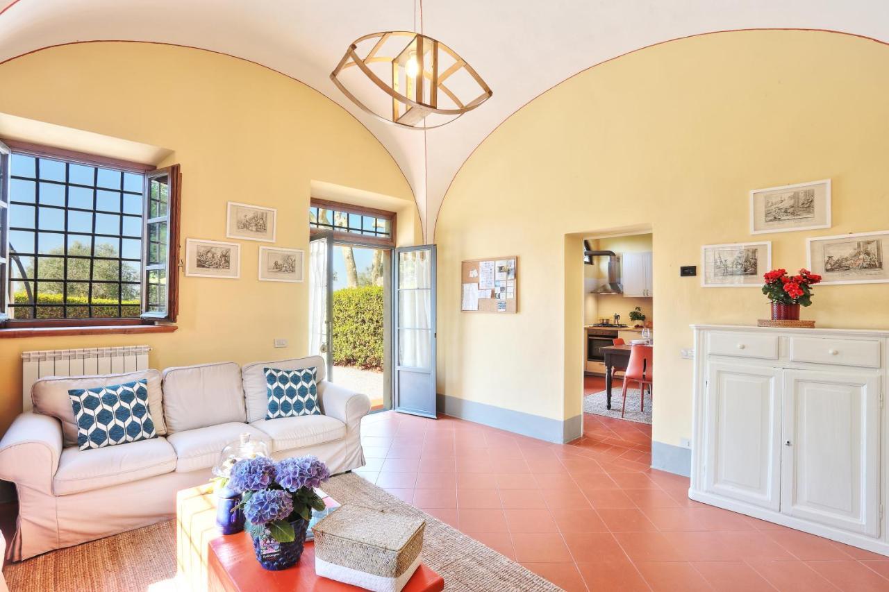 Agriturismo Villa Rosselmini Кальчі Екстер'єр фото