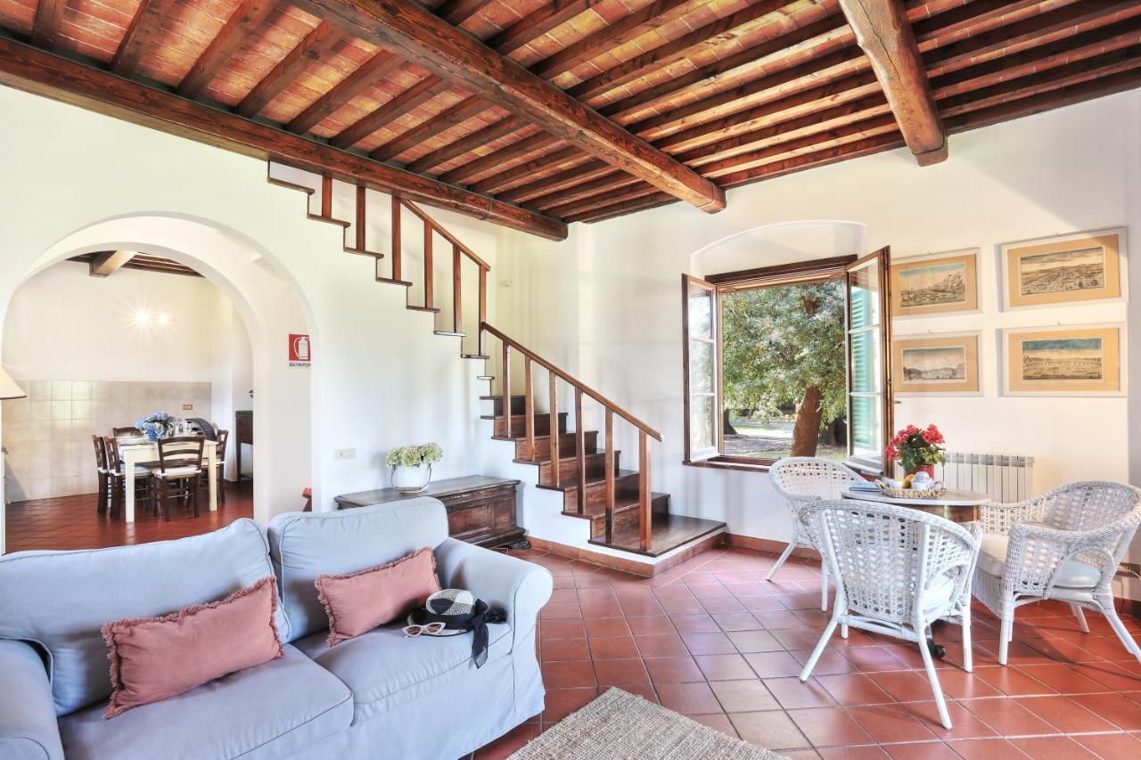 Agriturismo Villa Rosselmini Кальчі Екстер'єр фото